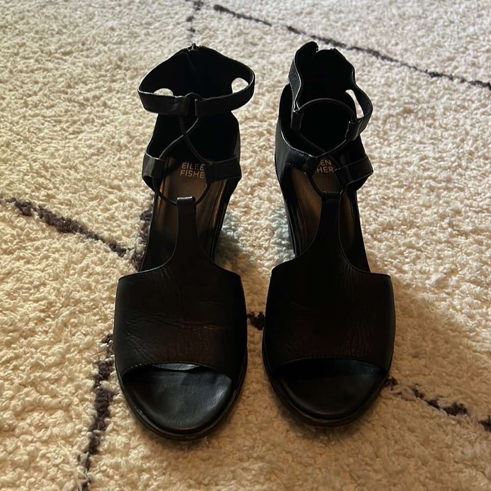 Eileen Fisher Black Sandals - Great Shape! Size 8